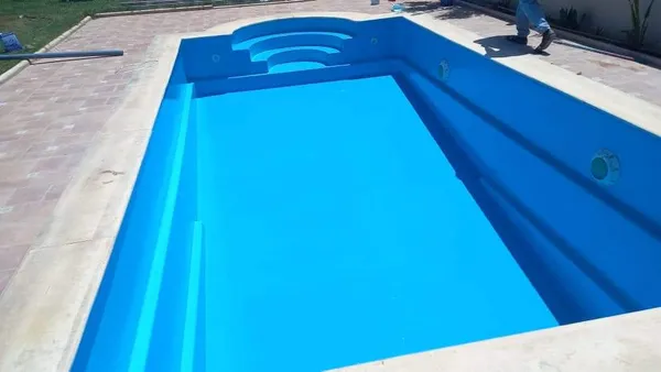  إنشاء المسابح من شركة كيان الشرق